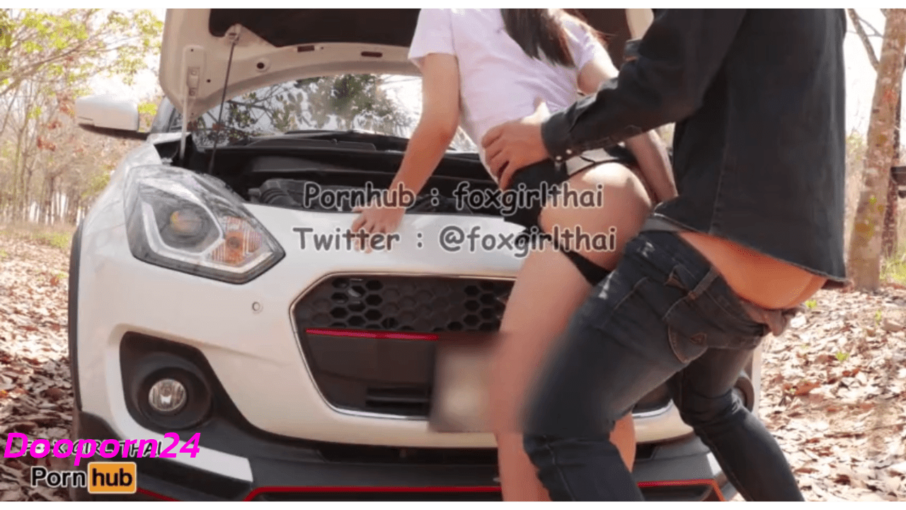 คลิปหลุดนักศึกษา risahub น้องริษา สาวไทยหุ่นดีเงี่ยน นั่งอมควยแล้วยืนเย็ดโยกควยหน้ารถ เจออุ้มแตงแทงหีมิดด้าม หันหลังเด้าหีต่ออย่างเด็ด