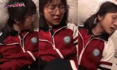 คลิปหลุดทางบ้าน สาวหมวยใส่เเว่น ตัวเล็ก โดนเเฟนหนุ่มจับเย็ด ร้องครางอย่างเสียว น้องน่ารักมาๆ