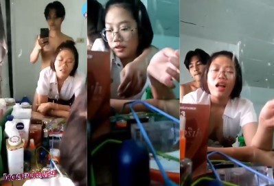 คลิปหลุดไทย นักศึกษาสุดเงี่ยนพากันอัดคลิปเย็ดหน้ากระจกอย่างเด็ด เงี่ยนกันจัดเย็ดกันคาชุดอย่างเสียว ยืนให้ผัวซอยหีอย่างเงี่ยนร้องครางอย่างเด็ดงานโครตดี